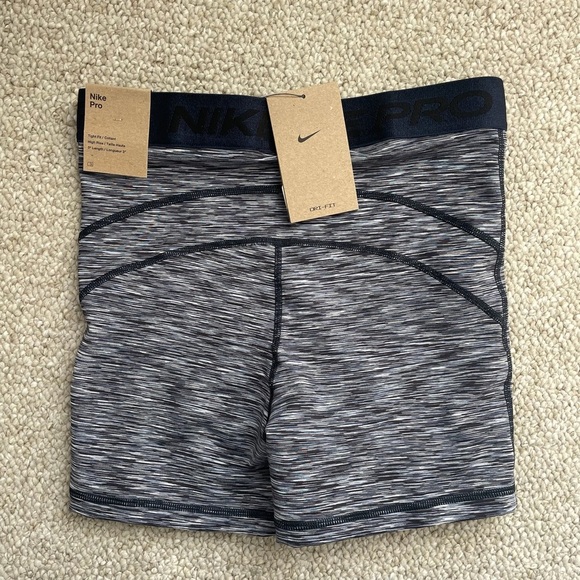 Nike Dri-Fit Pro Women’s 3” Navy Blue Athletic Spacedye Spandex Sz S NWT - Picture 6 of 6